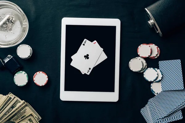 Slot game interface with Aviator and Fortune Tiger